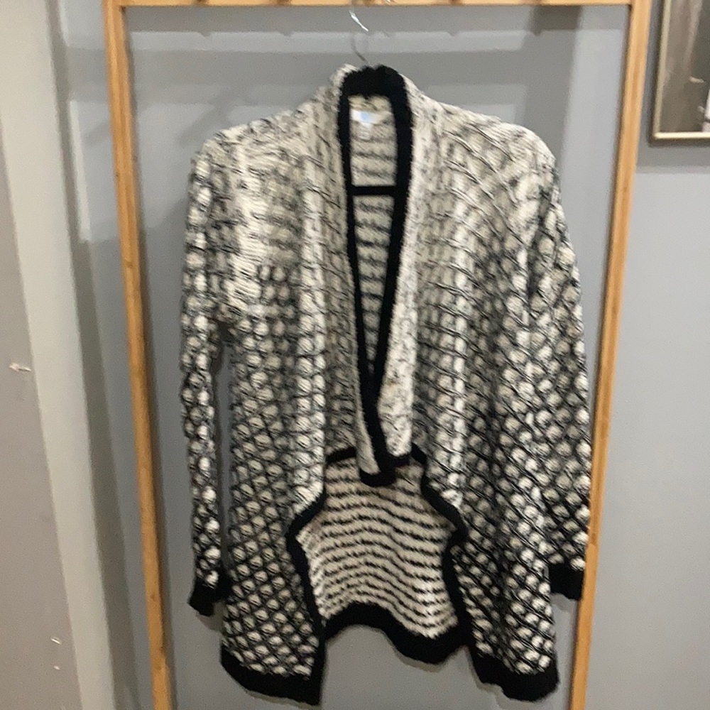 Black and white chunky knit soft long cardigan with neck flaps.